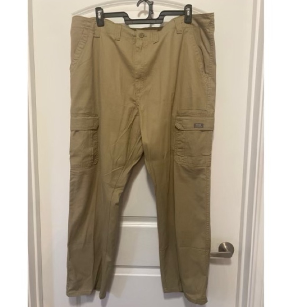 Wrangler Men's Khaki Cargo Pants